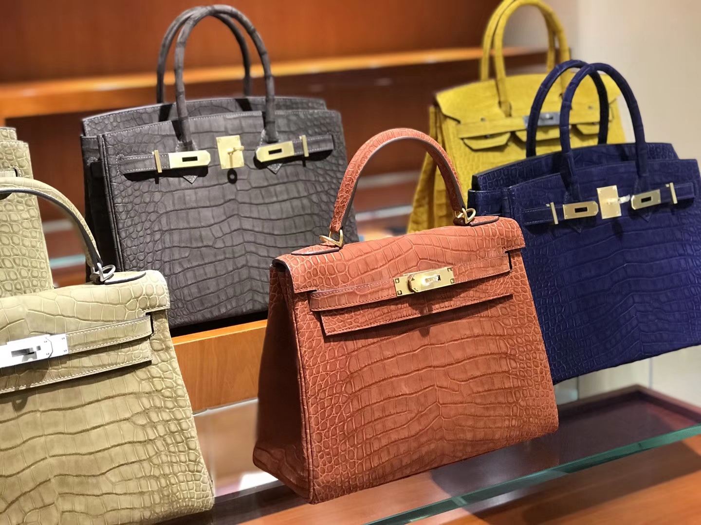 HERMES 爱马仕 凯莉包 Kelly 铂金包 Birkin 翻毛鳄鱼皮 五金是拉丝 现货