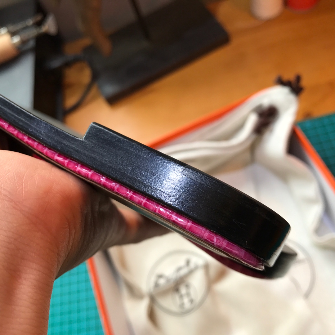Hermes 平底拖鞋蜥蜴皮 E5 Rose Tyrien糖果粉色35-39