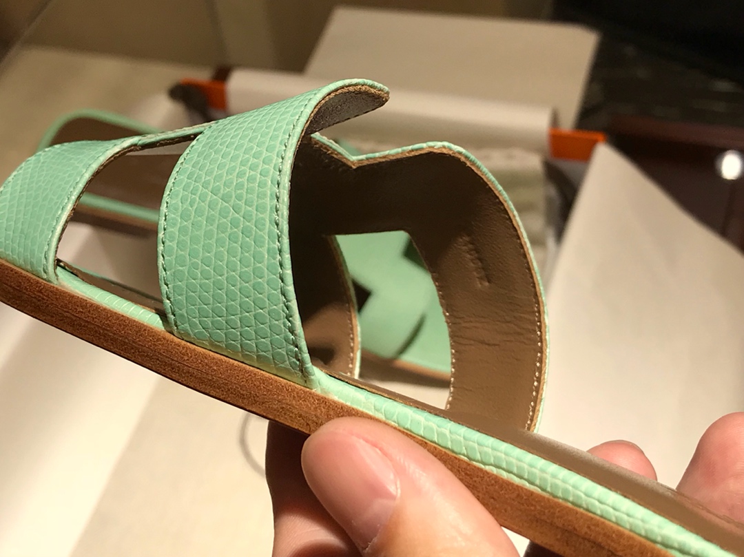 H蜥蜴皮拖鞋 Lizard leather 薄荷绿 意大利树羔皮底 手工缝制工艺 高端订制
