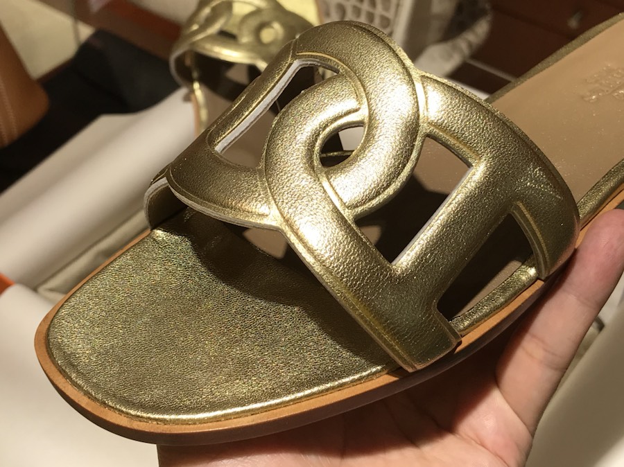 Hermes 新款猪鼻子环扣平底拖鞋 高端订制  独家品质 土豪金
