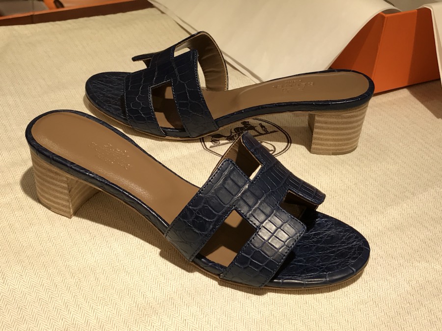Hermes 鳄鱼皮拖鞋 Crocodile leather  意大利树羔皮底 深蓝 雾面