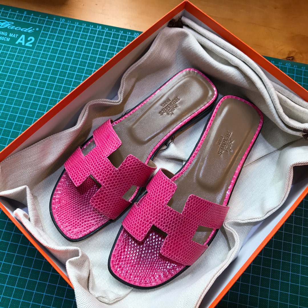 Hermes 平底拖鞋蜥蜴皮 E5 Rose Tyrien糖果粉色35-39
