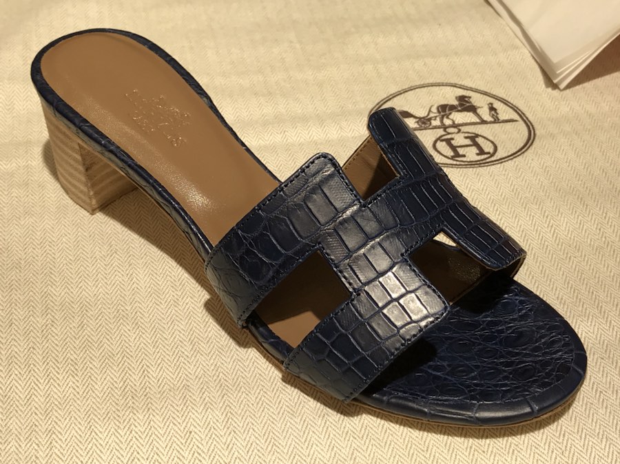 Hermes 鳄鱼皮拖鞋 Crocodile leather  意大利树羔皮底 深蓝 雾面