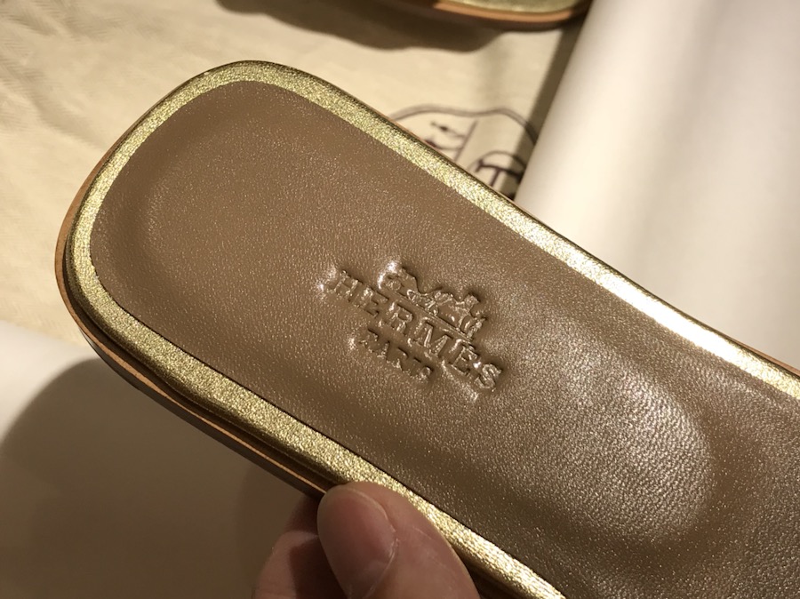 Hermes 新款猪鼻子环扣平底拖鞋 高端订制  独家品质 土豪金