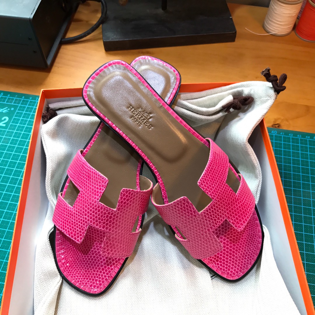 Hermes 平底拖鞋蜥蜴皮 E5 Rose Tyrien糖果粉色35-39