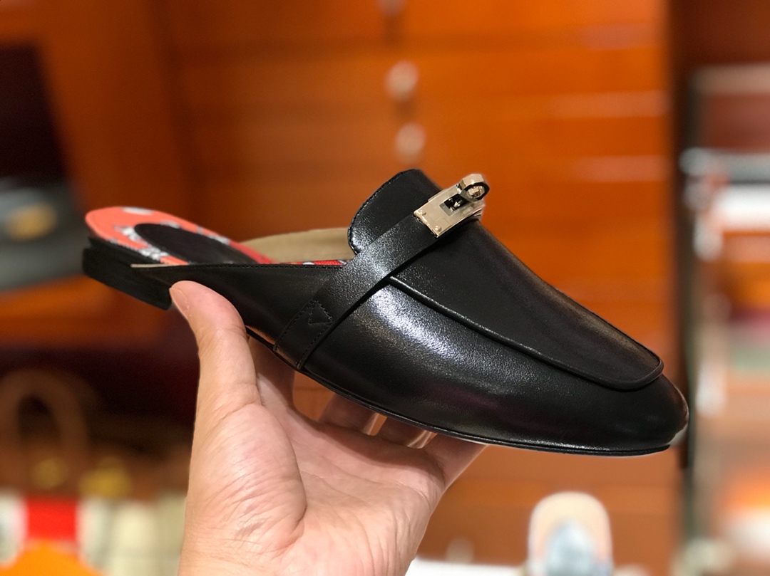 HERMES 18年秋冬新款女款 凯莉mini Kelly扣平底拖鞋
