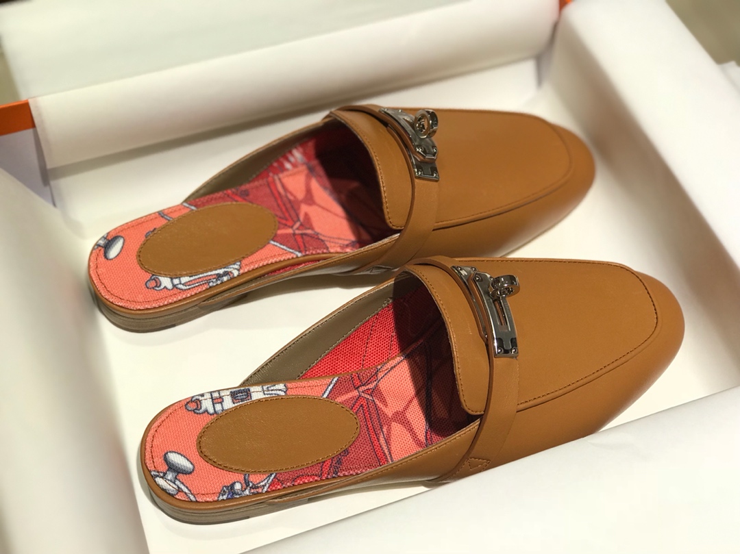 HERMES 18年秋冬新款女款 凯莉mini Kelly扣平底拖鞋
