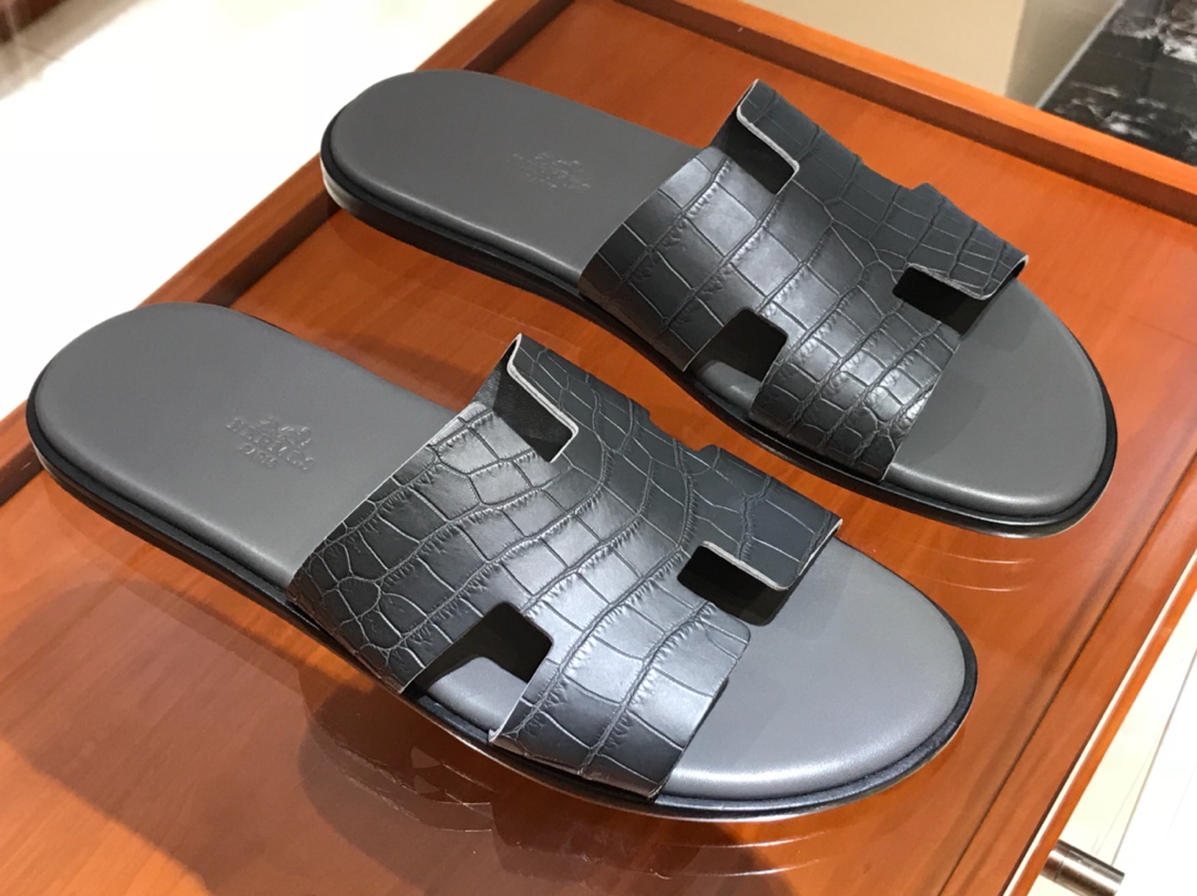 Hermes 鳄鱼皮男拖鞋 Crocodile leather  意大利树羔皮底 石墨灰