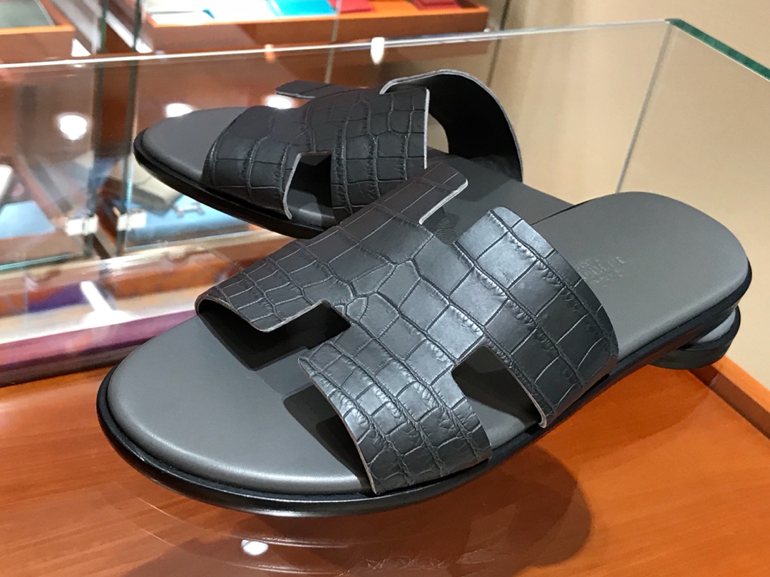 Hermes 鳄鱼皮男拖鞋 Crocodile leather  意大利树羔皮底 石墨灰