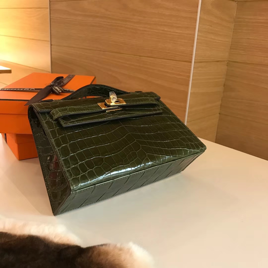 HERMES 爱马仕 Mini Kelly 22cm 手拎包 6H Veronese 橄榄绿 鳄鱼皮