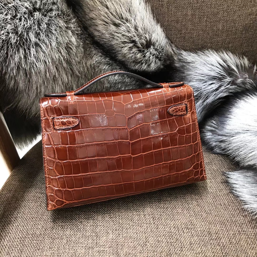 HERMES 爱马仕 Mini Kelly 22cm 手拎包 4g 深焦糖色 brulee 鳄鱼皮