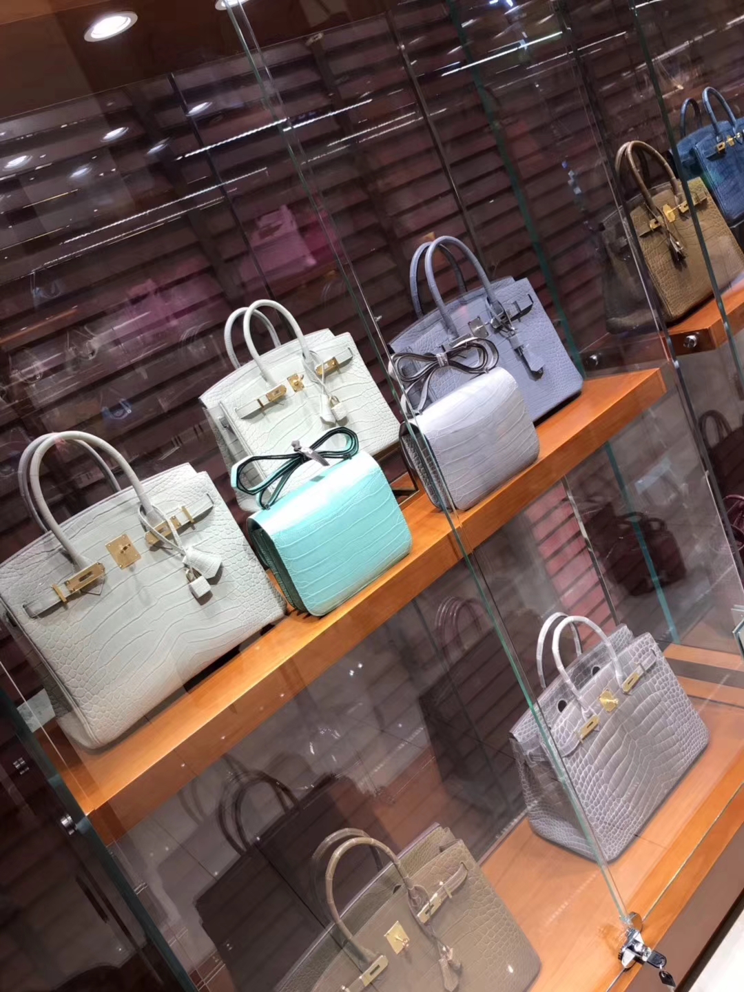 HERMES 爱马仕 展厅实拍 喜询 欢迎定制