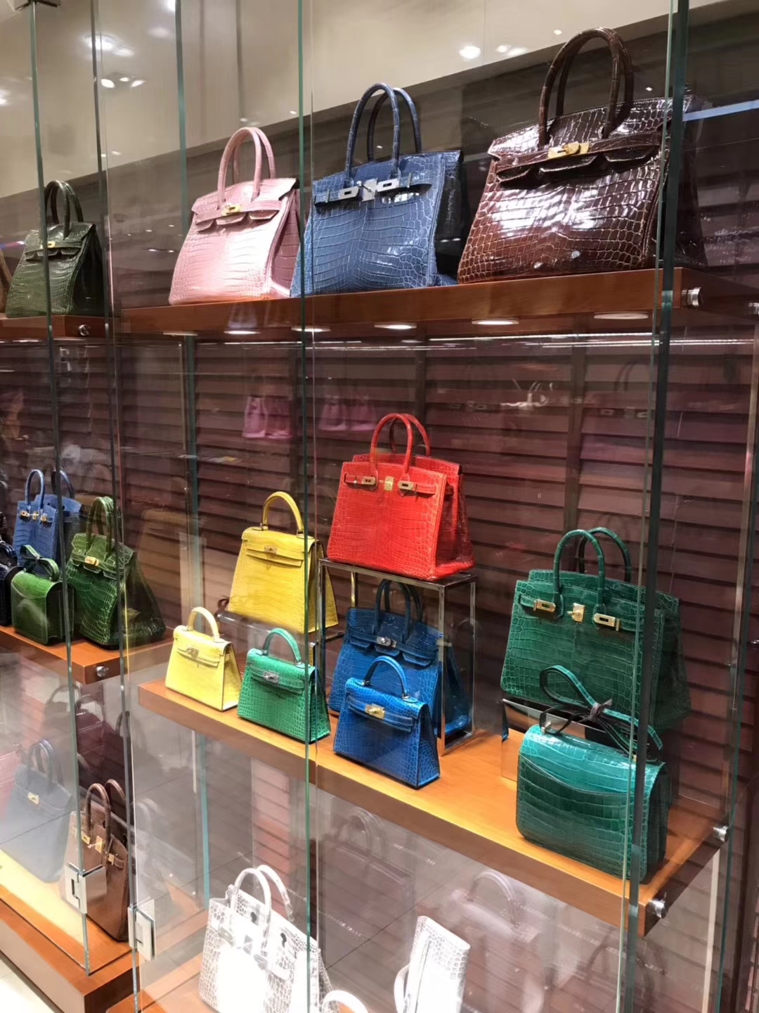 HERMES 爱马仕 展厅实拍 喜询 欢迎定制