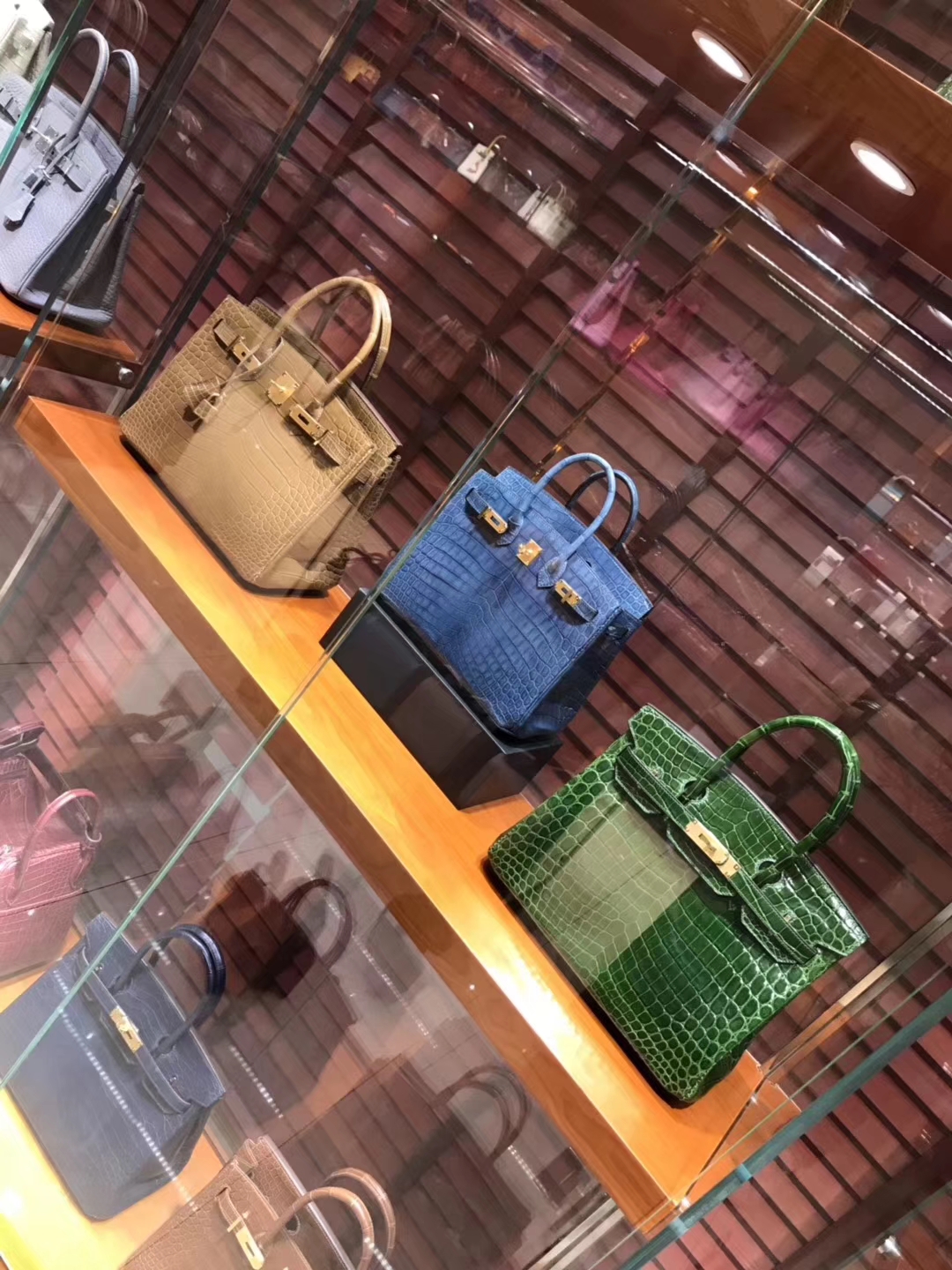 HERMES 爱马仕 展厅实拍 喜询 欢迎定制