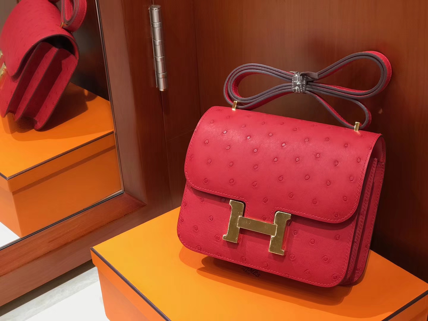 HERMES 爱马仕 Constance 18cm 鸵鸟皮 中国红