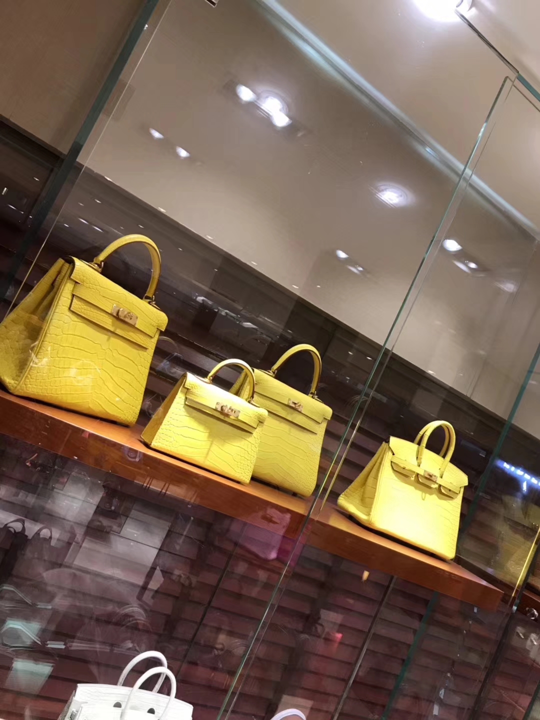 HERMES 爱马仕 展厅实拍 喜询 欢迎定制