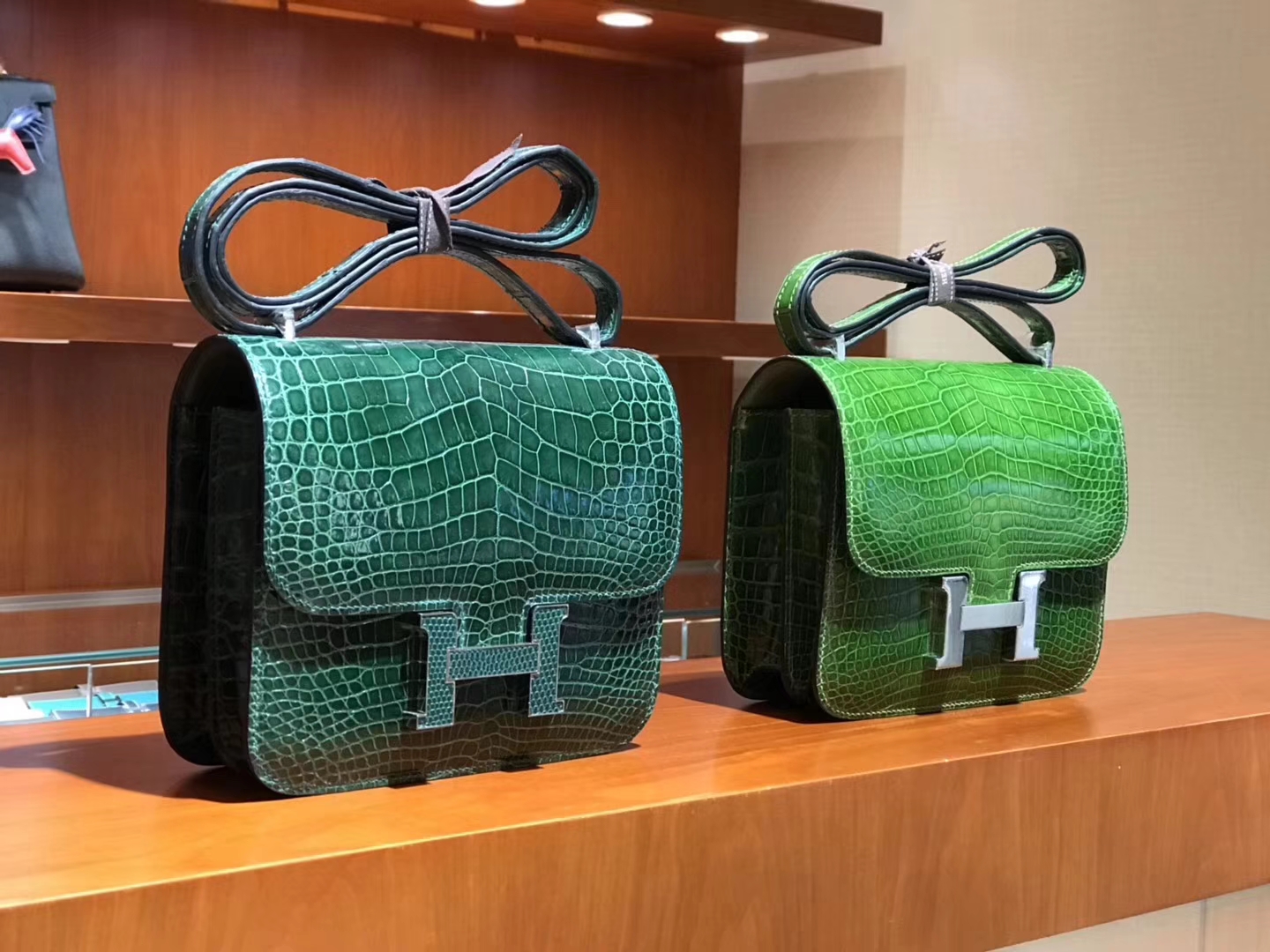 HERMES 爱马仕 Constance 19CM 草绿/祖母绿/薄荷绿/柠檬黄 配全套专柜原版包装