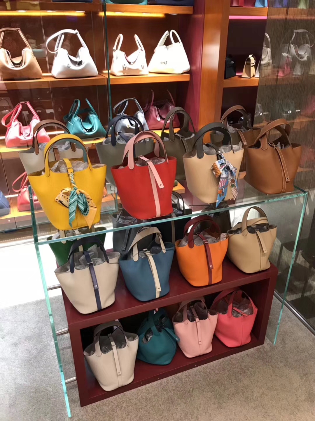HERMES 爱马仕 展厅实拍 喜询 欢迎定制
