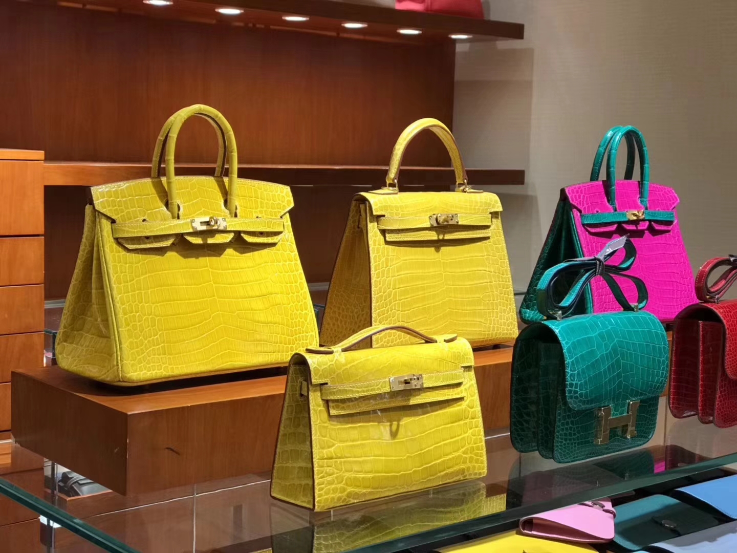 HERMES 爱马仕 Birkin 25CM 30cm  Kelly 25CM 糖果粉/玛瑙兰/爱马仕红/黑色/柠檬黄/祖母绿 配全套专柜原版包装