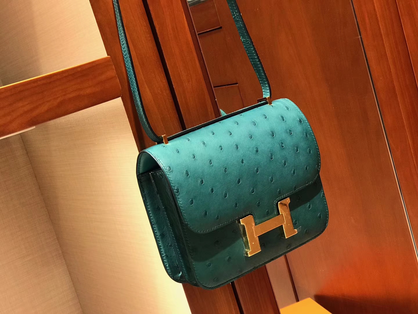 HERMES 爱马仕 Constance 18cm 鸵鸟皮 孔雀绿