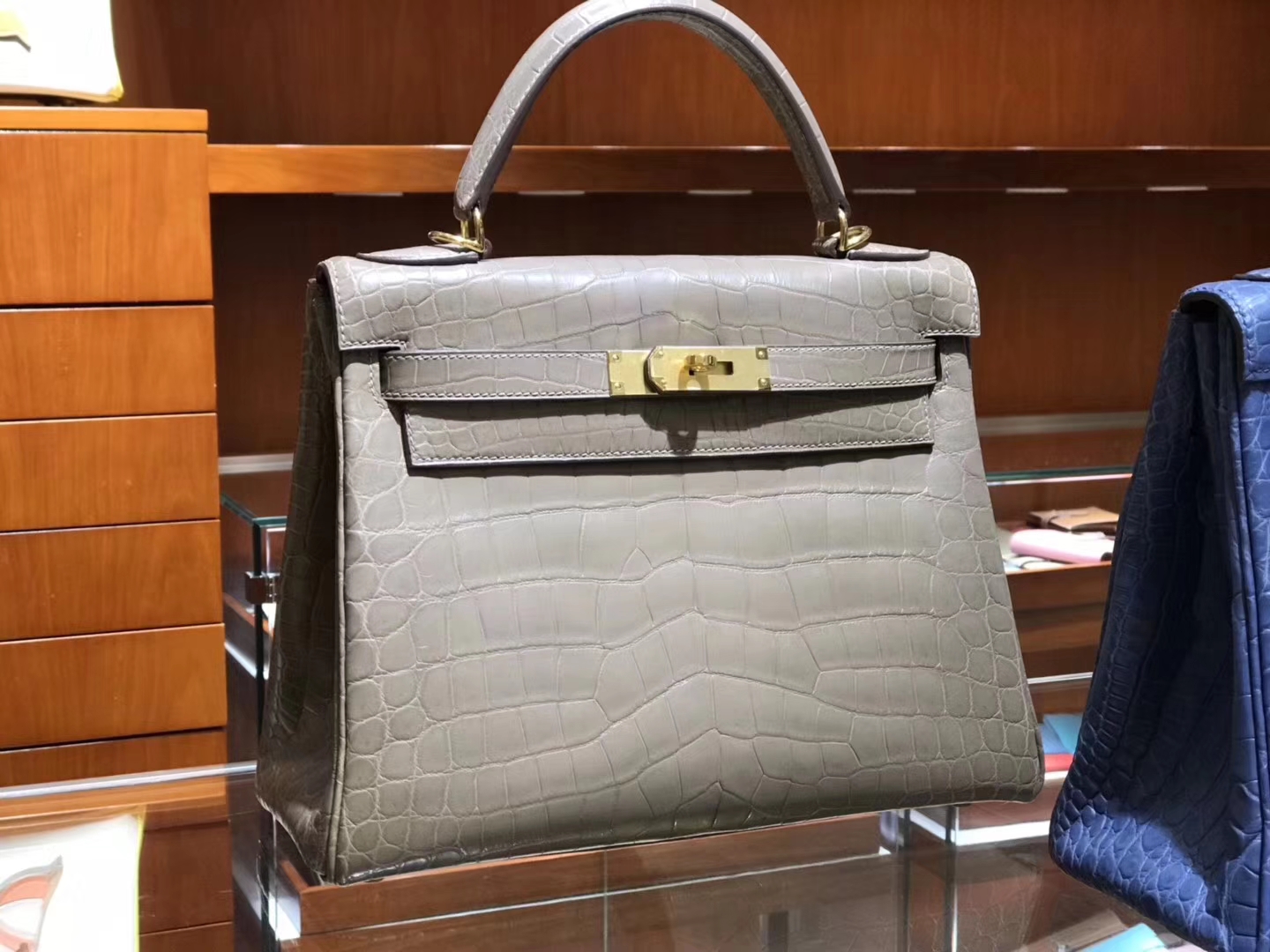 HERMES 爱马仕 凯莉包 Kelly 25cm 28cm 鳄鱼皮 斑鸠灰/玛瑙兰 配全套专柜原版包装