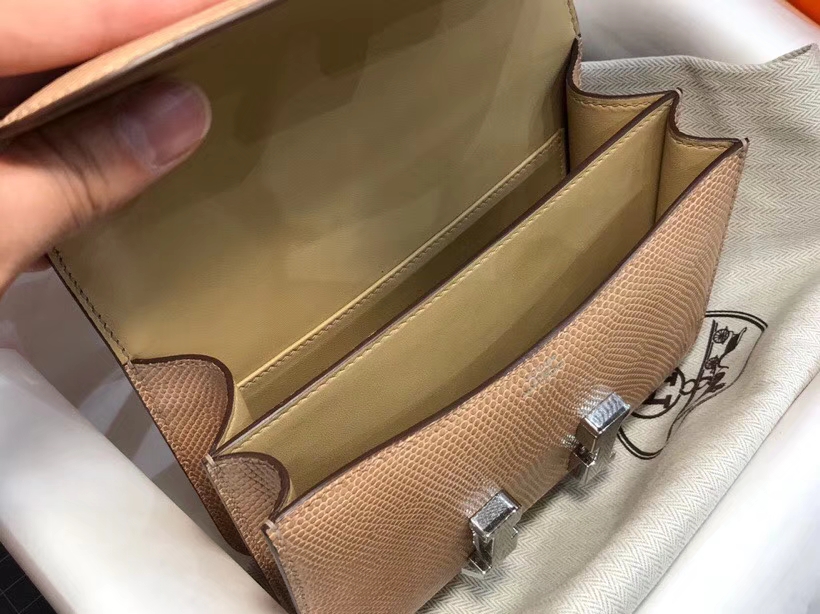 H家 空姐包 Constance 蜥蜴皮 杏色 银扣 配全套专柜原版包装