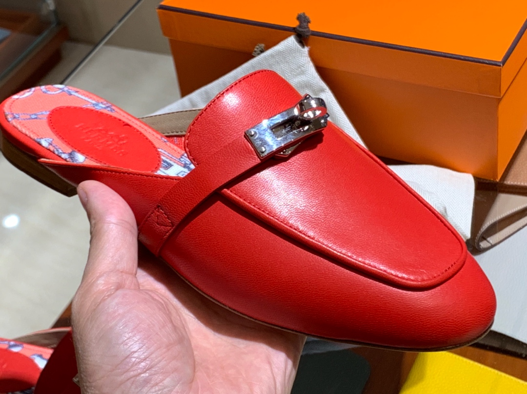 H家 独家品质 秋冬新款女款 迷你凯莉mini Kelly扣一脚蹬拖鞋  意大利树羔皮底 纯手工缝制工艺