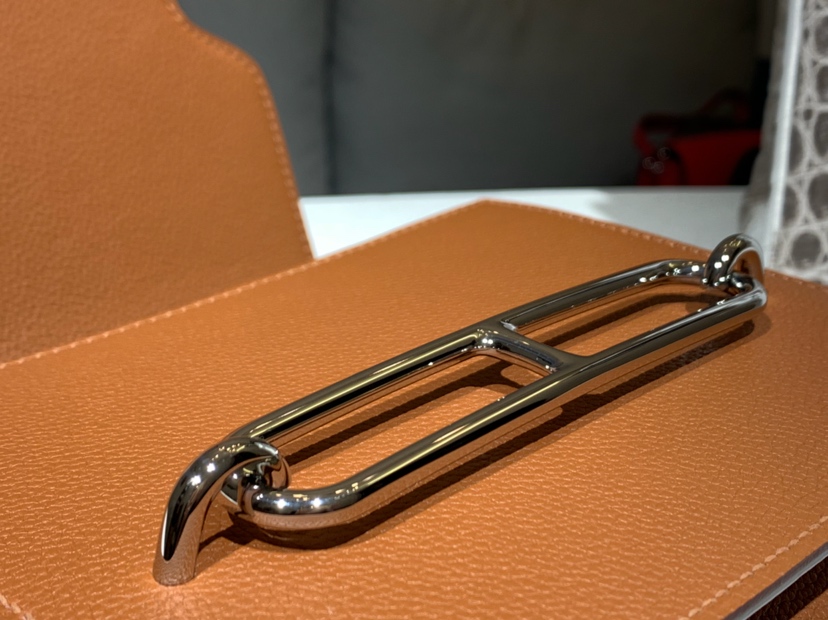 HERMES 爱马仕 Roulis 18cm 24cm swift皮