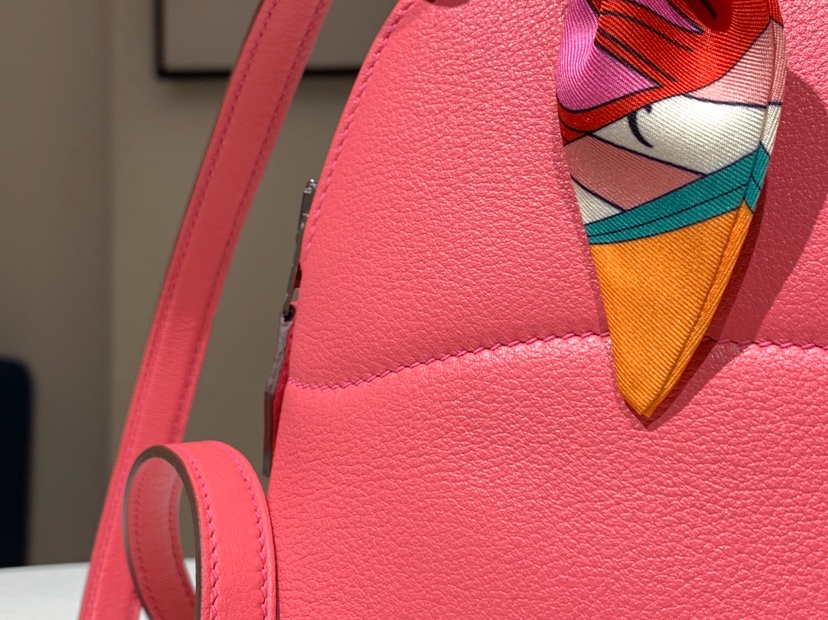 HERMES 爱马仕 Bolide Swift皮 8W唇膏粉