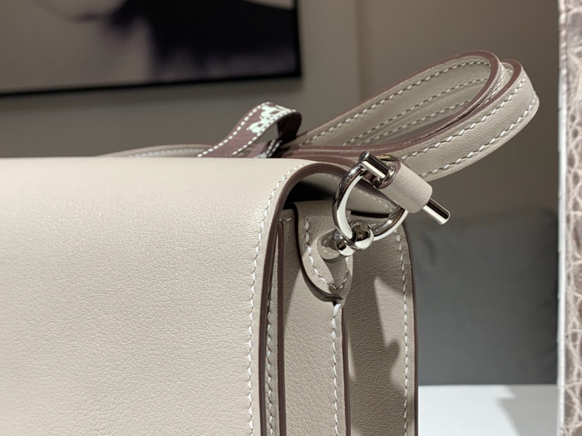 HERMES 爱马仕 Roulis 18cm 24cm swift皮