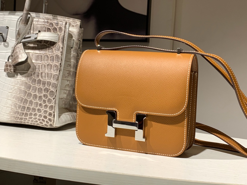 HERMES 爱马仕 空姐包 Constance 18cm 24cm 金棕色