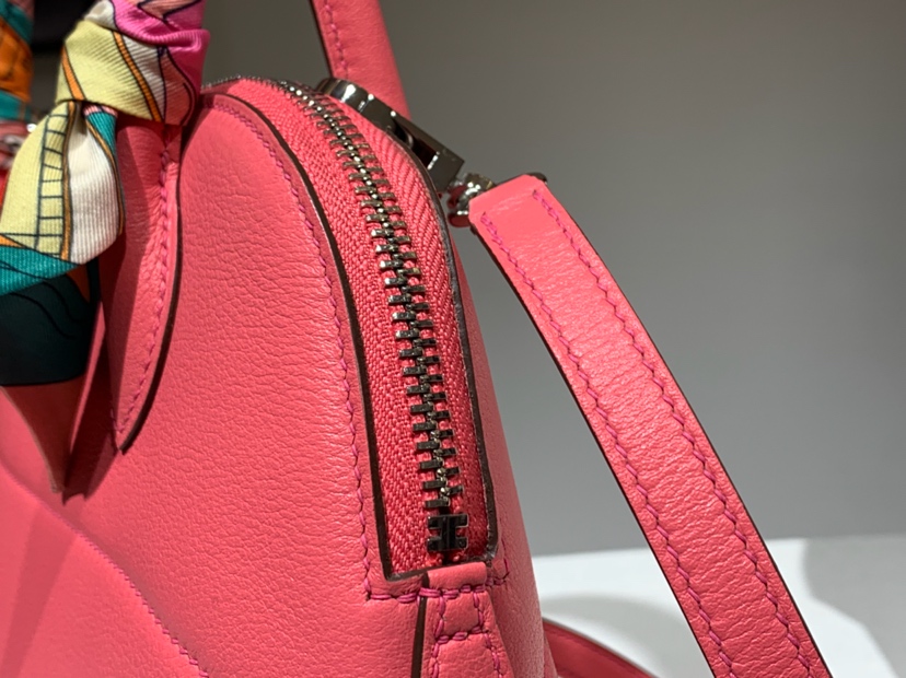 HERMES 爱马仕 Bolide Swift皮 8W唇膏粉