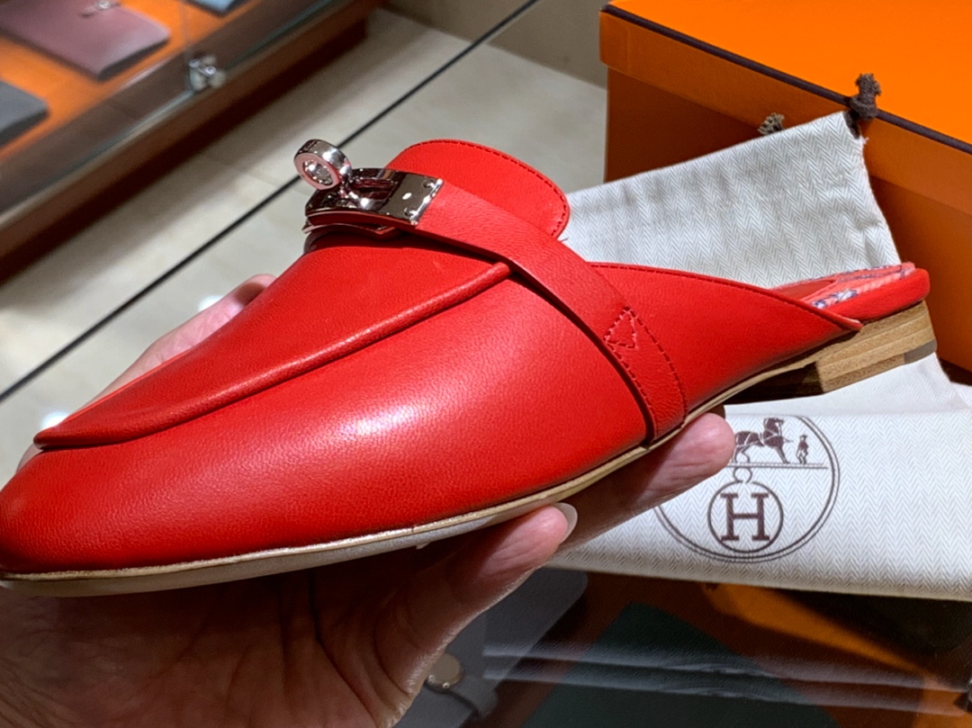 H家 独家品质 秋冬新款女款 迷你凯莉mini Kelly扣一脚蹬拖鞋  意大利树羔皮底 纯手工缝制工艺