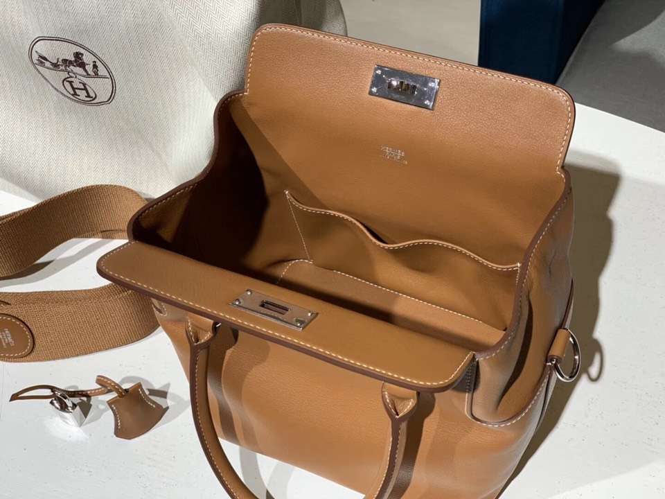 HERMES 爱马仕 专柜新款 Toolbox Swift 牛奶盒 20cm