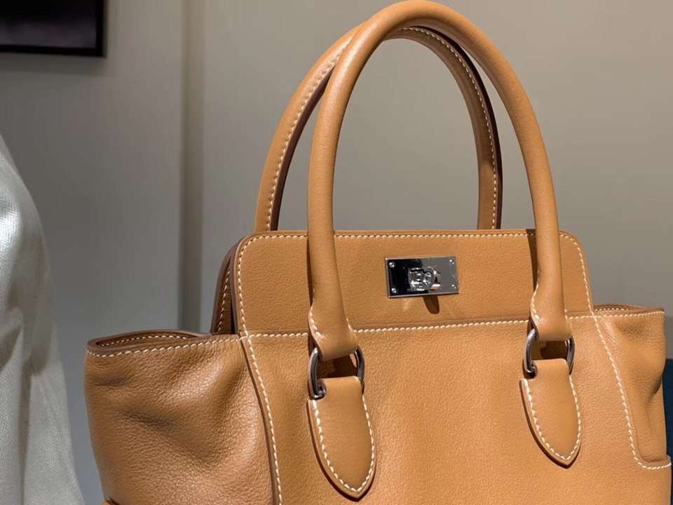 HERMES 爱马仕 专柜新款 Toolbox Swift 牛奶盒 20cm