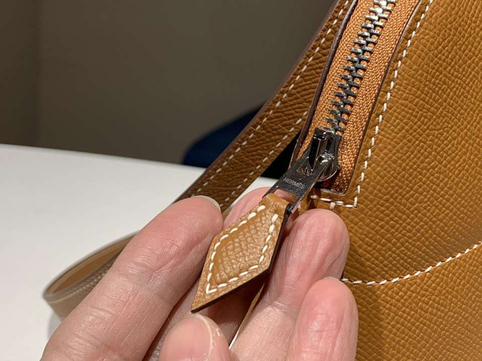 HERMES 爱马仕 Bolide epsom皮 金棕色