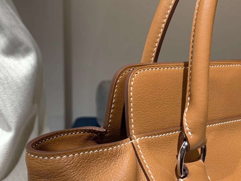 HERMES 爱马仕 专柜新款 Toolbox Swift 牛奶盒 20cm