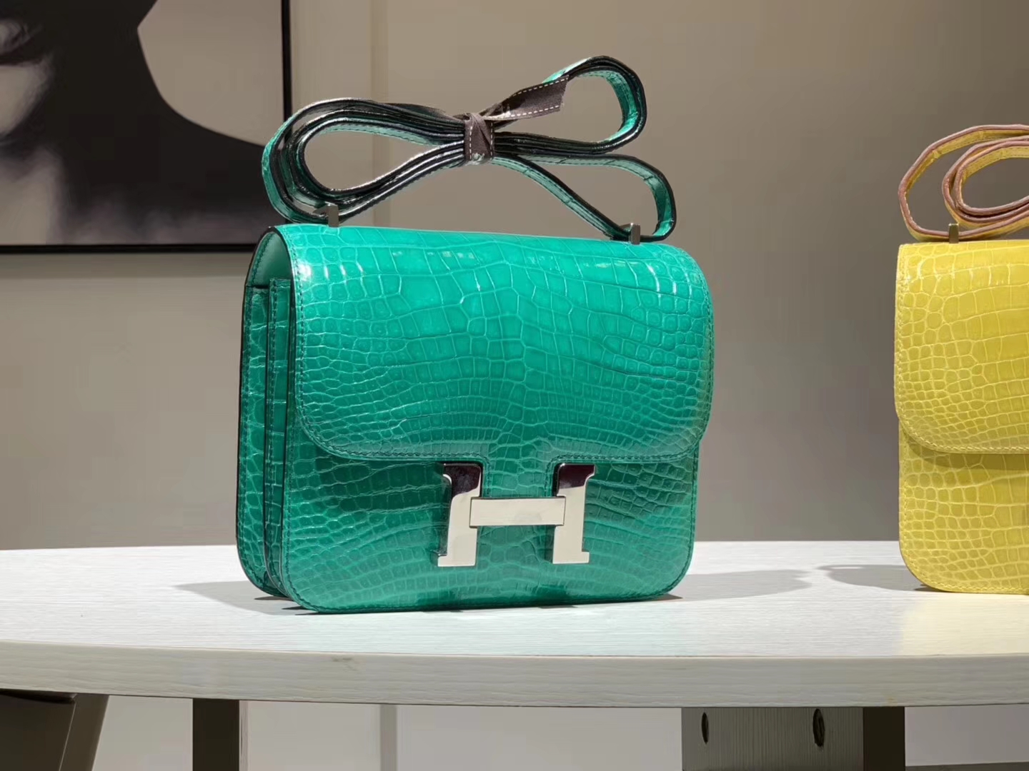 HERMES 爱马仕 Constance 19CM  鳄鱼皮 竹子绿