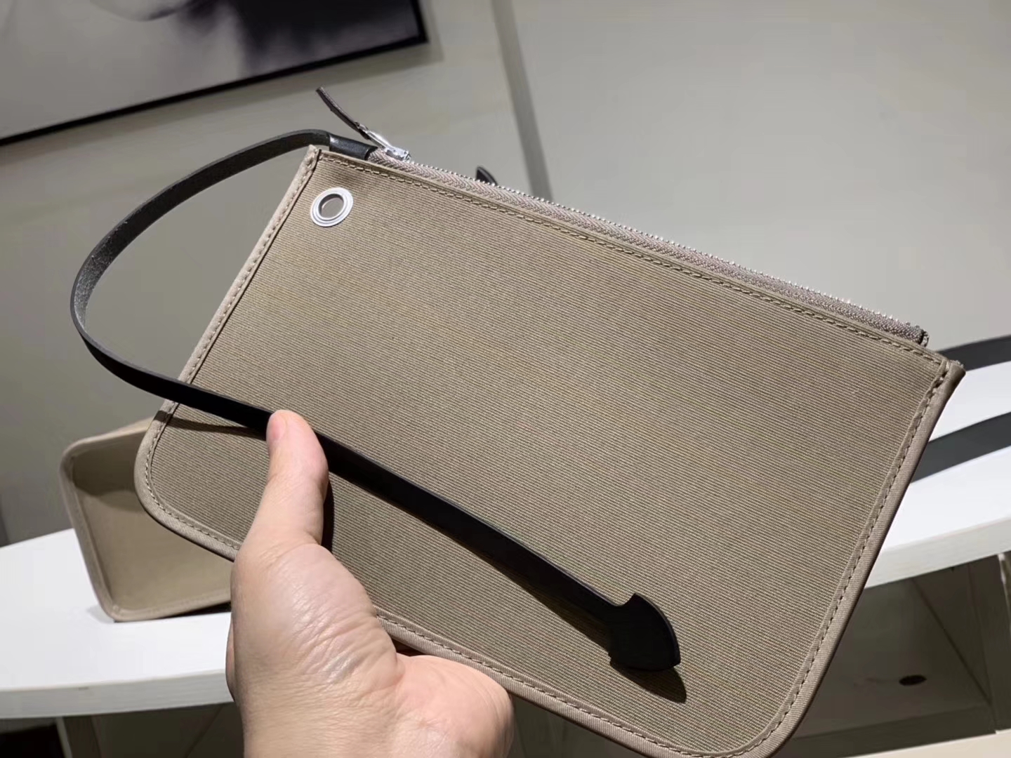 HEREMES 爱马仕 新配色 Herbag 黑色拼大象灰 31cm