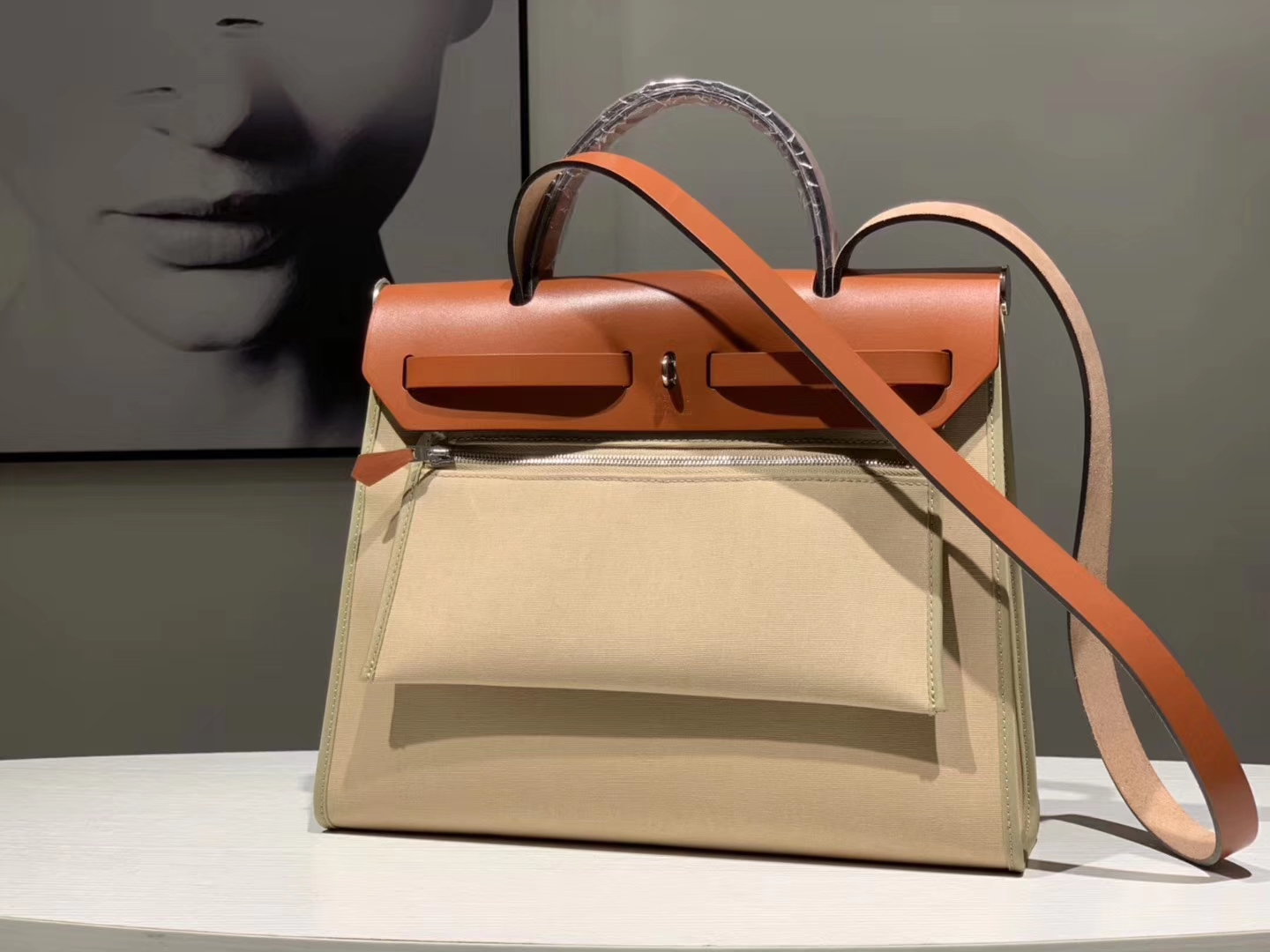 HEREMES 爱马仕 新配色 Herbag 金棕色拼风衣灰 31cm
