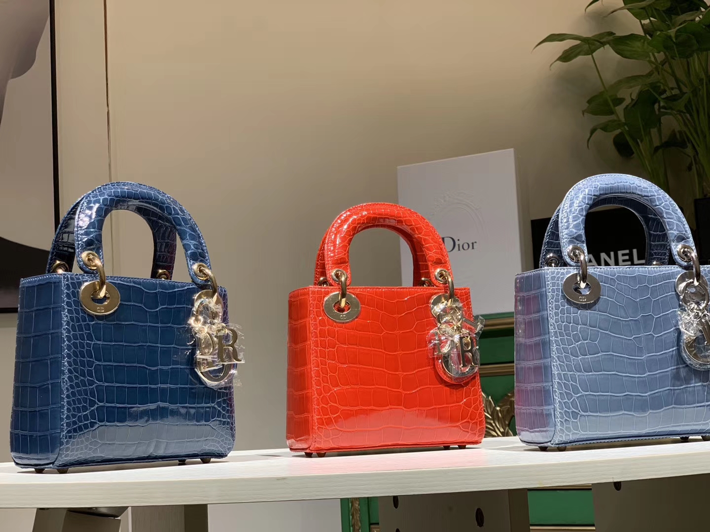 Alligator 美洲鳄 迪奥DIOR戴妃包 鸭子蓝 法拉利红 亚麻蓝 接受定制 金银扣