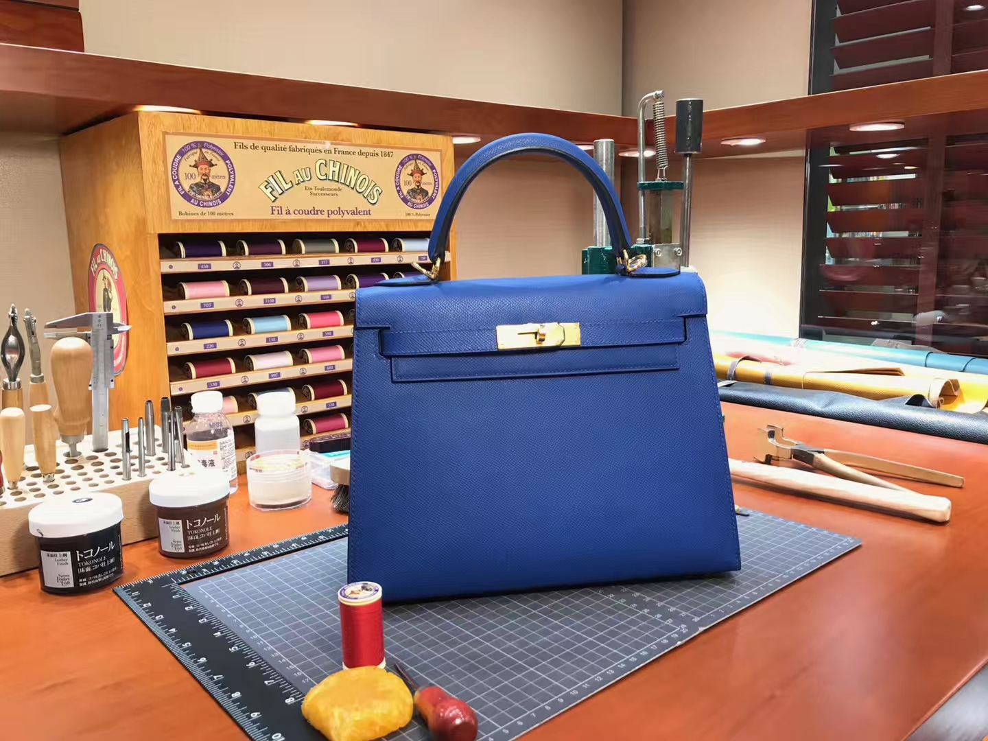 Kelly 28CM 现货系列 配全套专柜原版包装 CC73 宝石蓝 Blue Saphir Epsom皮 爱马仕HERMES