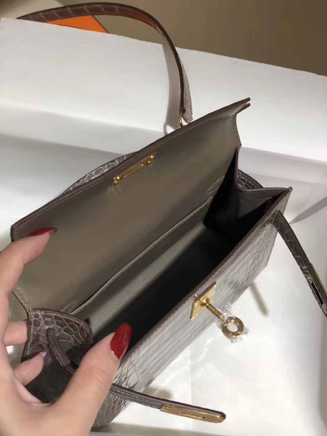 HERMES mini kelly二代 高光鳄鱼皮 大象灰 现货