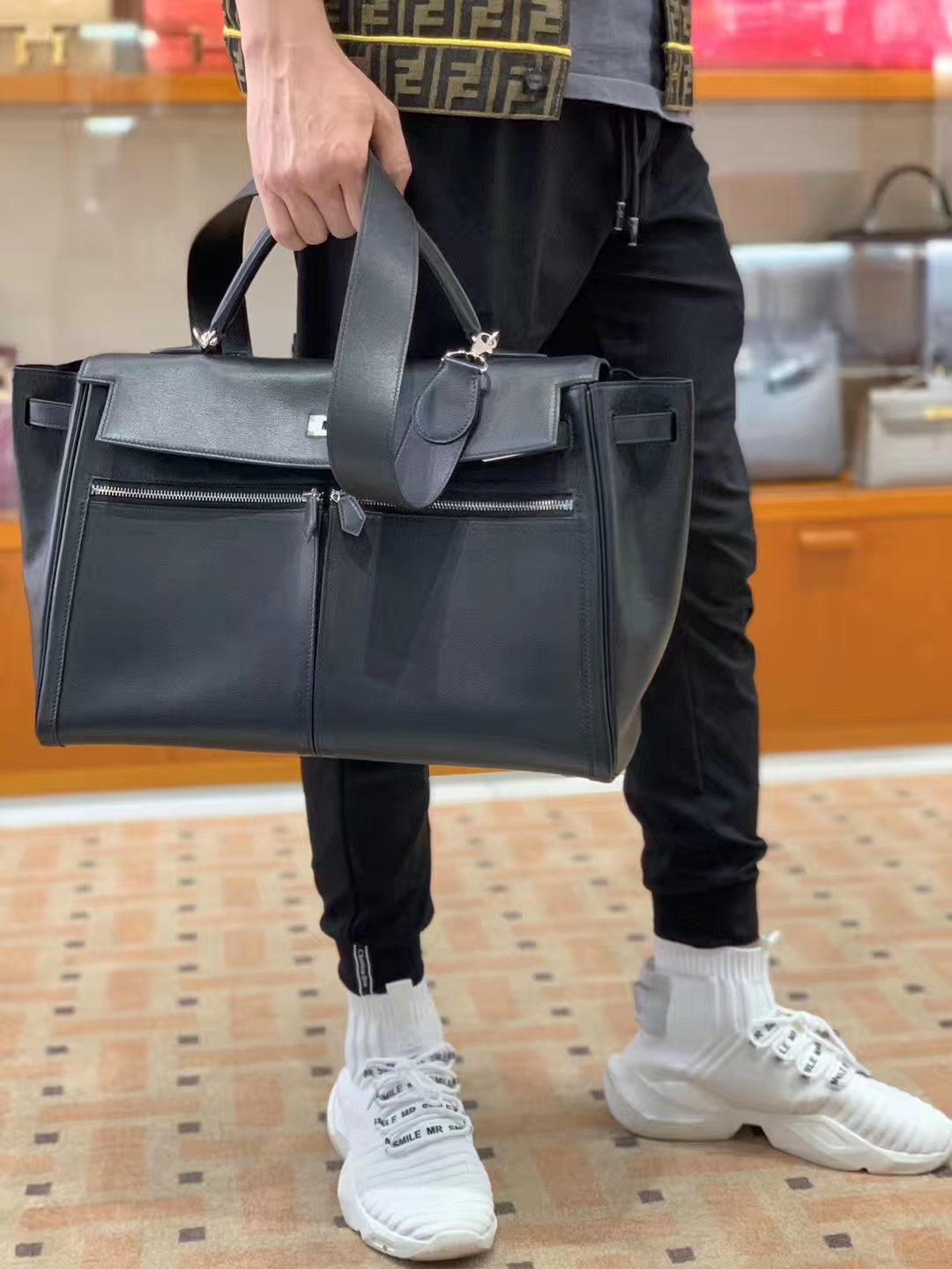 爱马仕 凯莉 Lakis 男女通用 尺寸28. 32 40cm