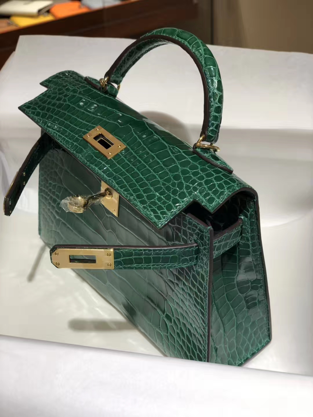 HERMES mini kelly二代 高光鳄鱼皮 祖母绿 现货