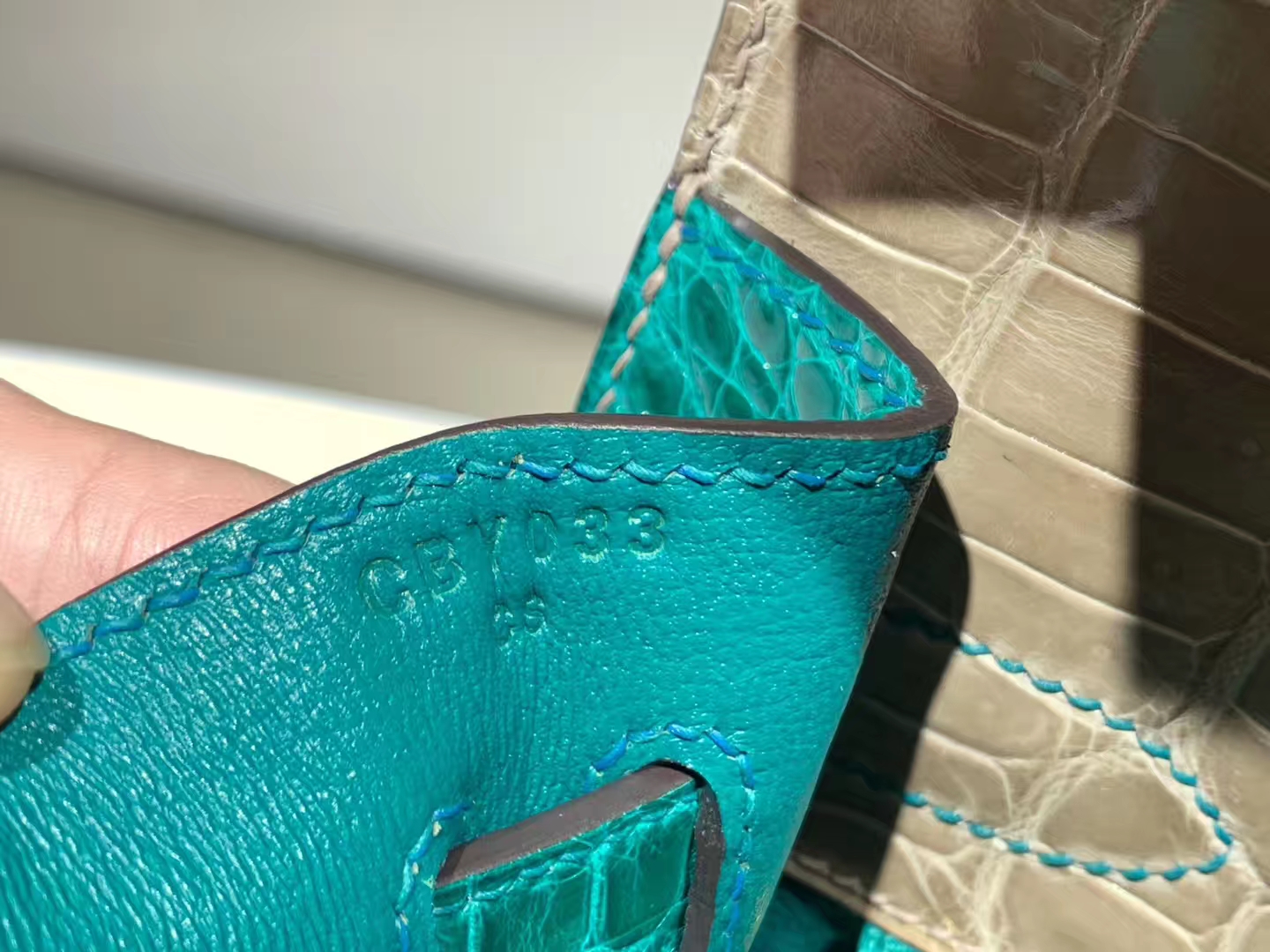 HERMES 爱马仕 Kelly 28cm 亮光鳄鱼皮 私定配色
