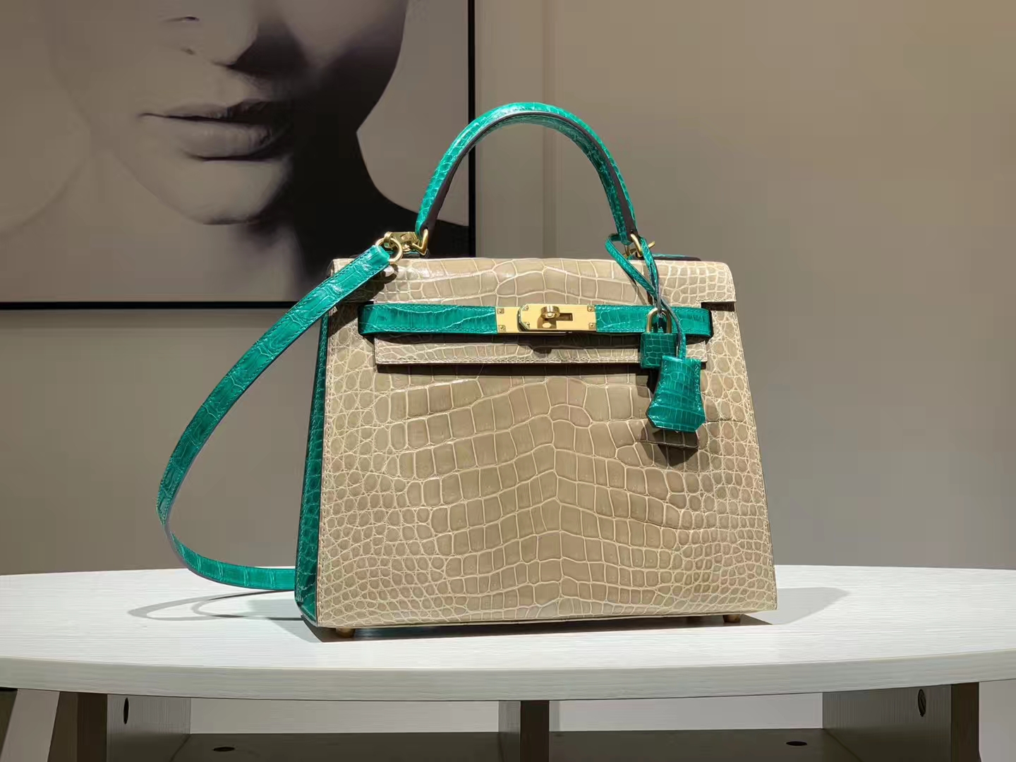 HERMES 爱马仕 Kelly 28cm 亮光鳄鱼皮 私定配色