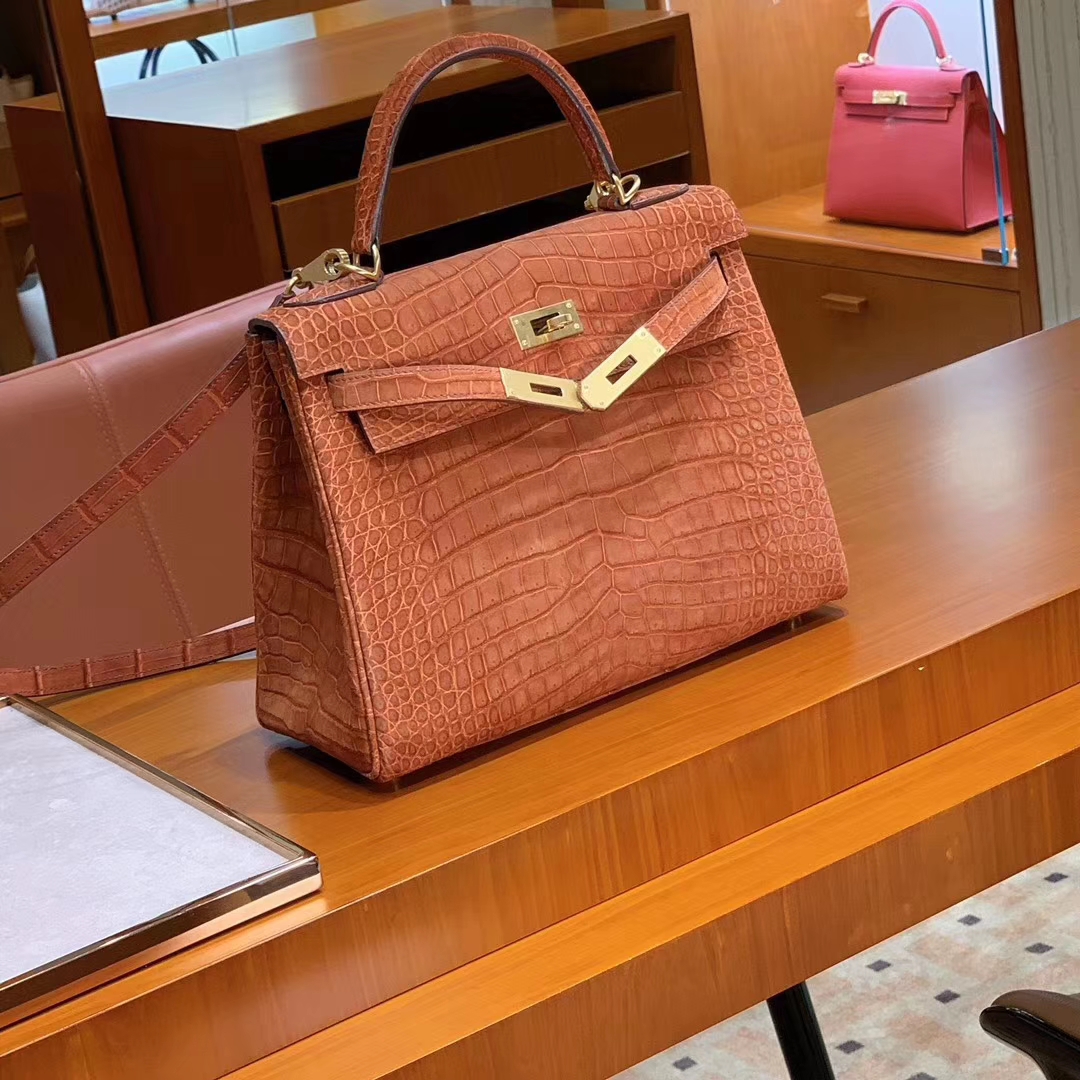 爱马仕 HERMES Kelly 凯莉包 25cm 28m 哑光鳄鱼皮 配全套专柜原版包装 全球发售