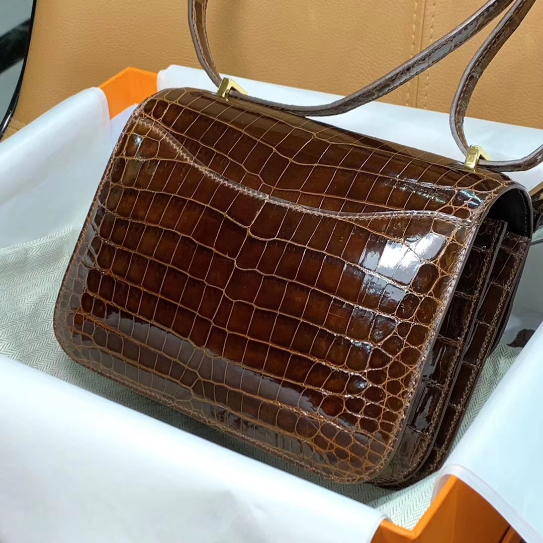 爱马仕 HERMES 空姐包 Constanc 19/23cm 深棕色 鳄鱼皮 配全套专柜原包装
