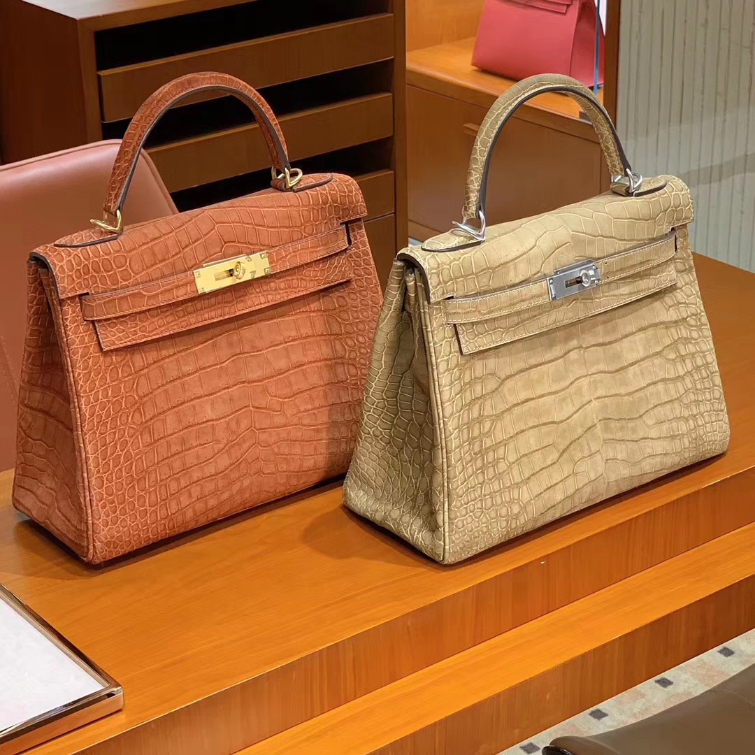 爱马仕 HERMES Kelly 凯莉包 25cm 28m 哑光鳄鱼皮 配全套专柜原版包装 全球发售
